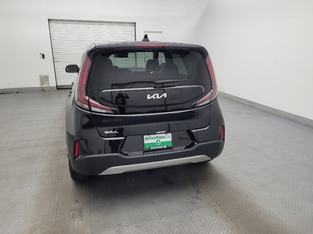 2023 Kia Soul in Wilmington, NC 28405 - 18103050 6