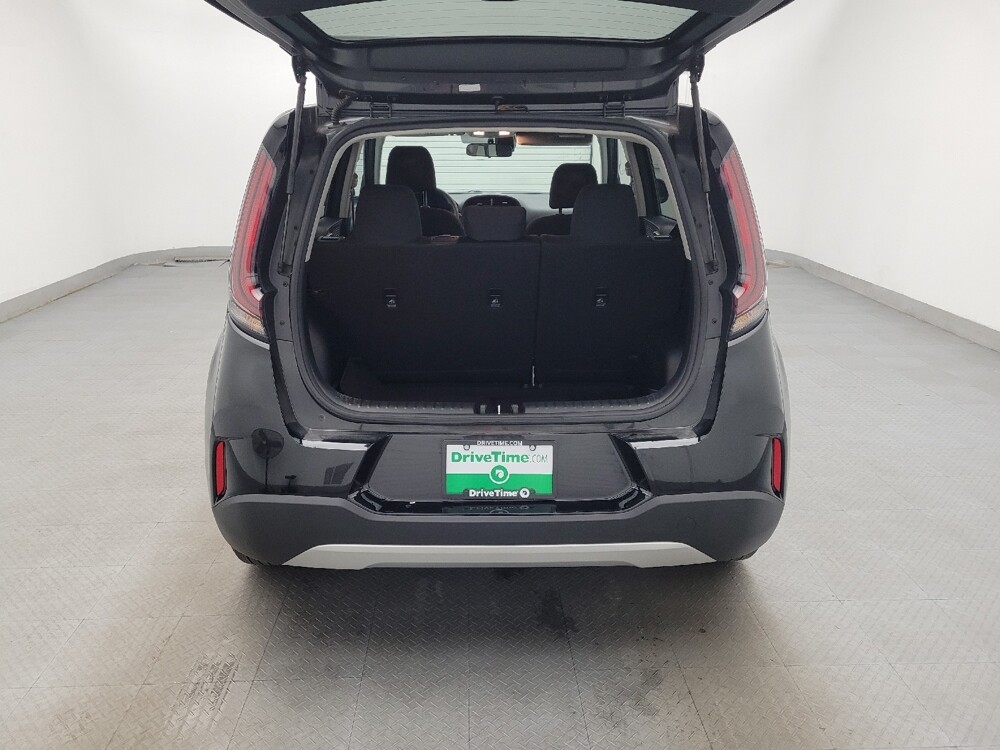 2023 Kia Soul in Wilmington, NC 28405 - 18103050 29