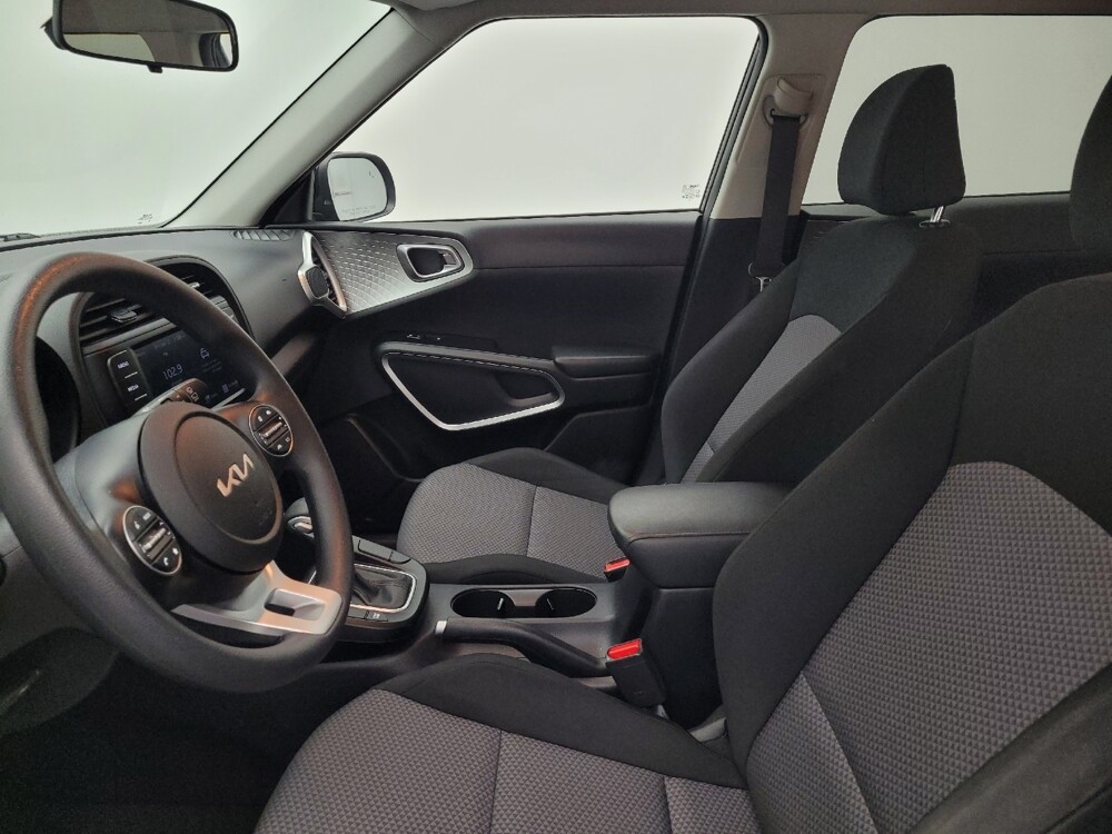 2023 Kia Soul in Wilmington, NC 28405 - 18103050 17