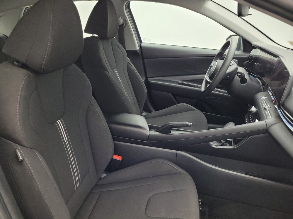 2024 Hyundai Elantra in Charlotte, NC 28273 - 18103077 21