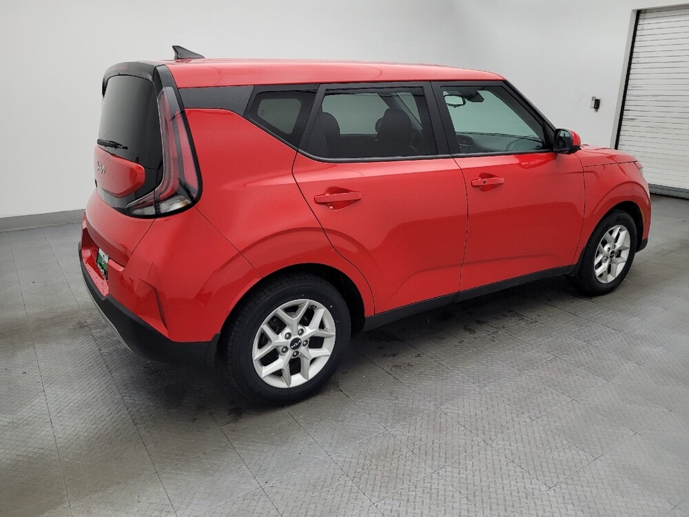 2023 Kia Soul in Greenville, NC 27834 - 18103086 10