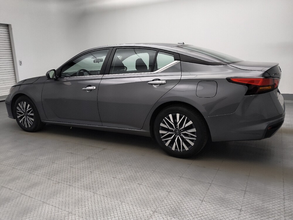 2023 Nissan Altima in Lakewood, CO 80215 - 18103119 3