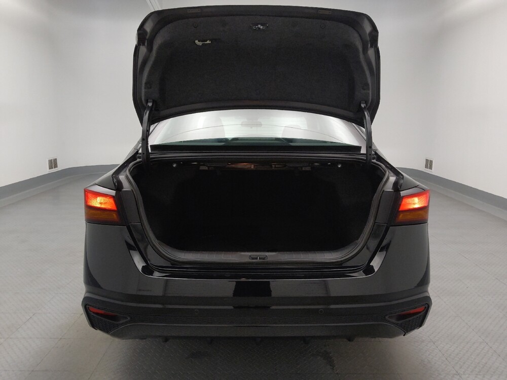 2024 Nissan Altima in Wichita, KS 67207 - 18103120 29