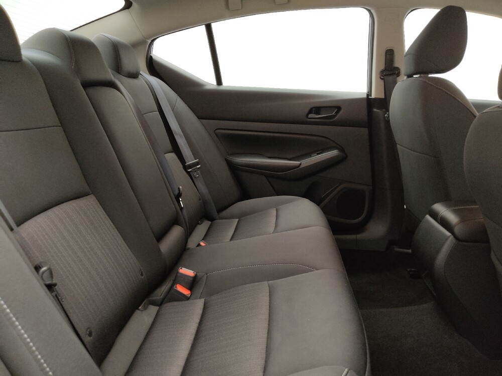 2024 Nissan Altima in Wichita, KS 67207 - 18103120 19