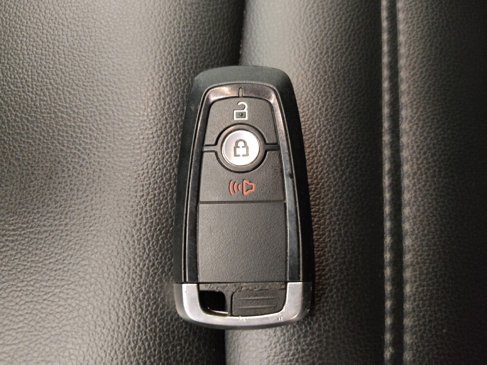 2023 Ford Edge in Wichita, KS 67207 - 18103121 32