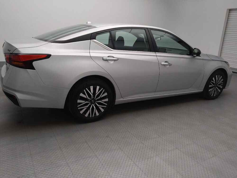 2024 Nissan Altima in Colorado Springs, CO 80909 - 18103122 5