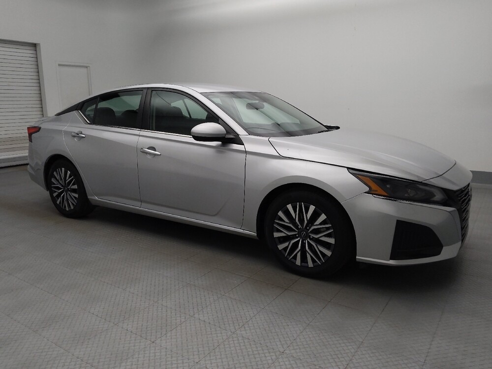 2023 Nissan Altima in Colorado Springs, CO 80909 - 18103130 11