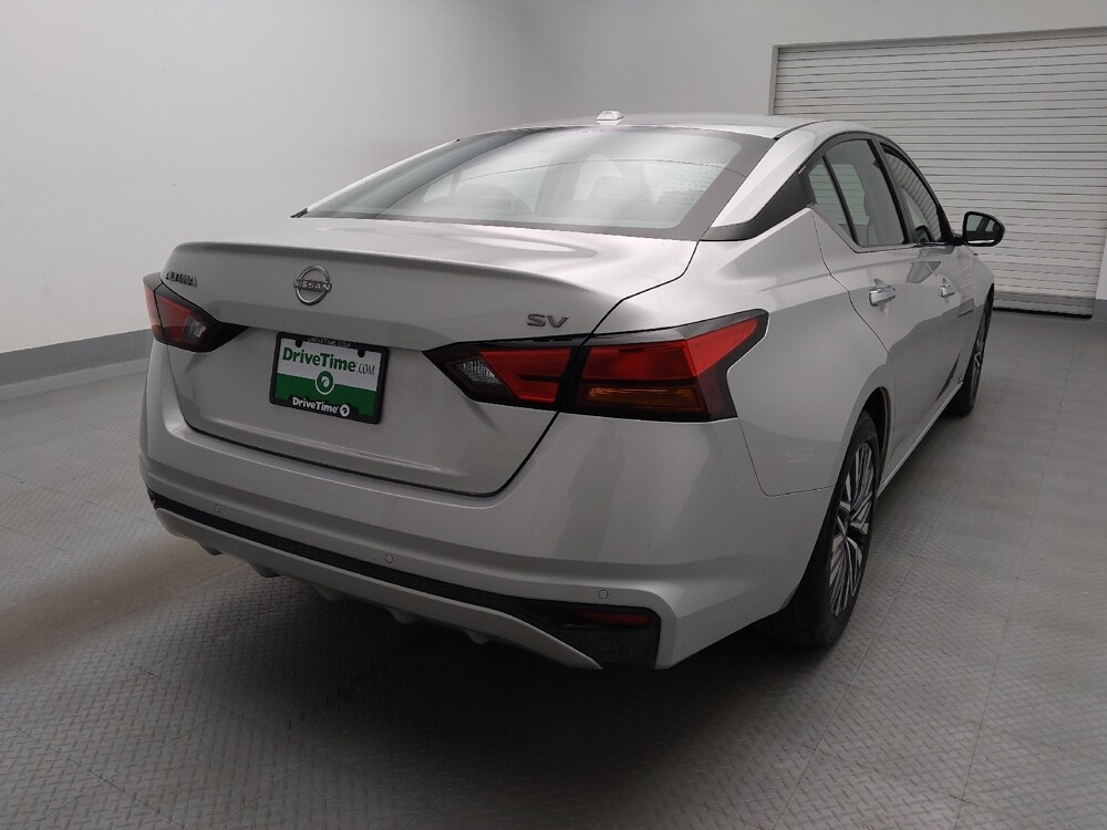 2023 Nissan Altima in Wichita, KS 67207 - 18103132 7