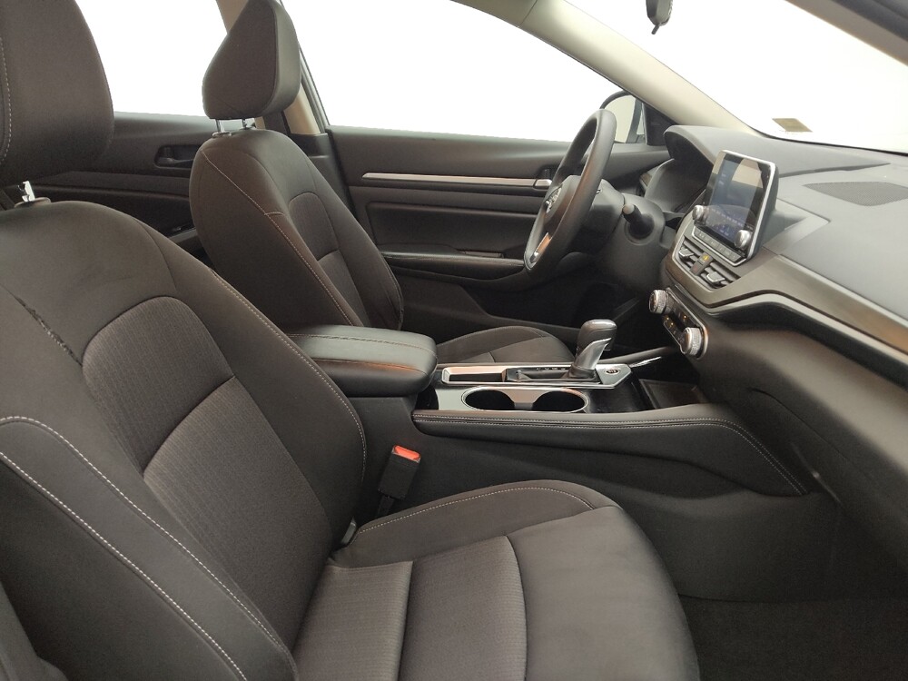 2023 Nissan Altima in Wichita, KS 67207 - 18103132 21