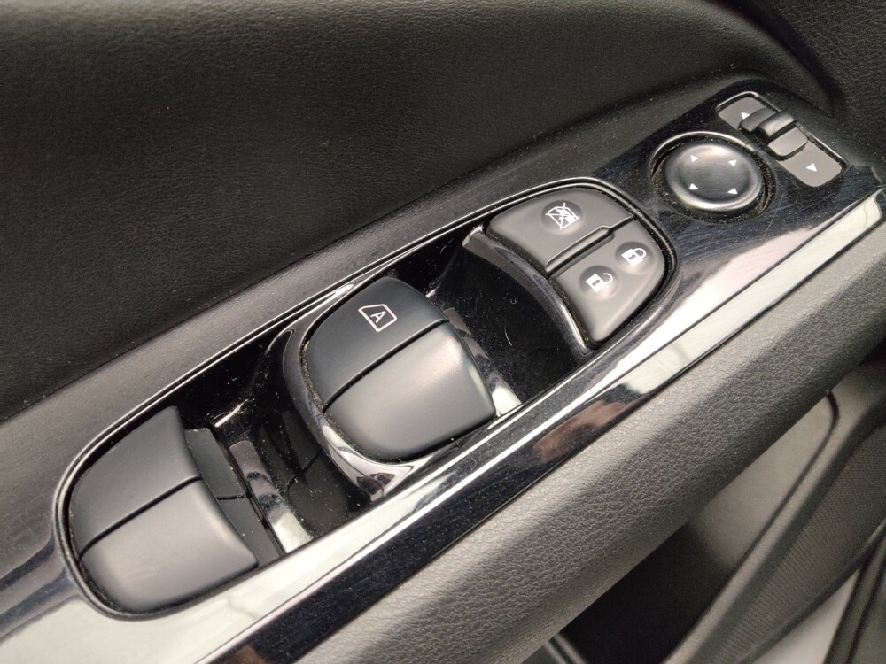 2023 Nissan Altima in Wichita, KS 67207 - 18103132 27