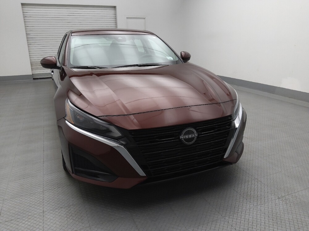 2023 Nissan Altima in Lakewood, CO 80215 - 18103133 14