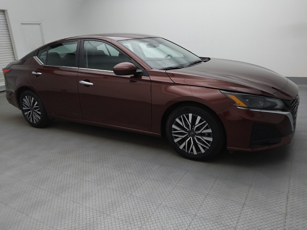 2023 Nissan Altima in Lakewood, CO 80215 - 18103133 11