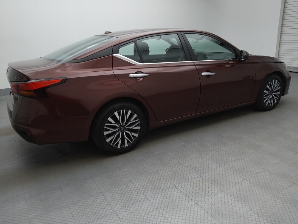 2023 Nissan Altima in Lakewood, CO 80215 - 18103133 10