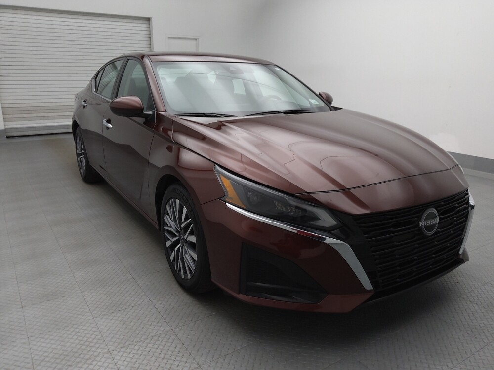 2023 Nissan Altima in Lakewood, CO 80215 - 18103133 13