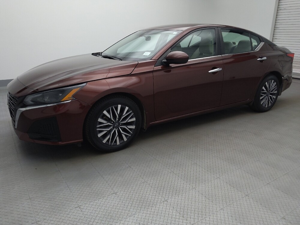 2023 Nissan Altima in Lakewood, CO 80215 - 18103135 2