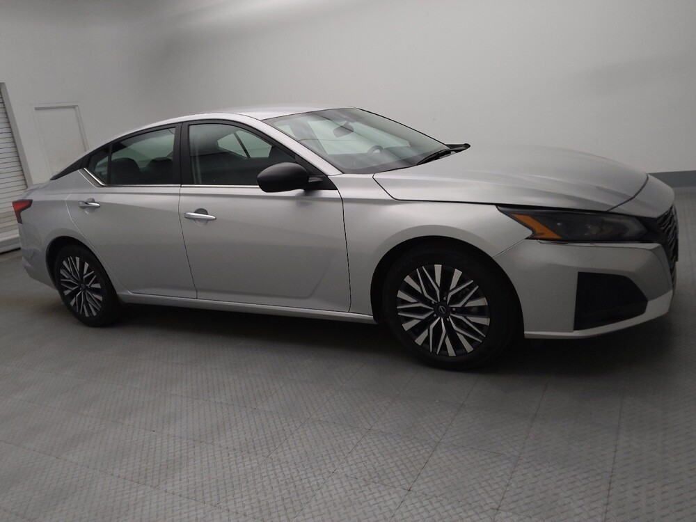 2024 Nissan Altima in Colorado Springs, CO 80909 - 18103137 11