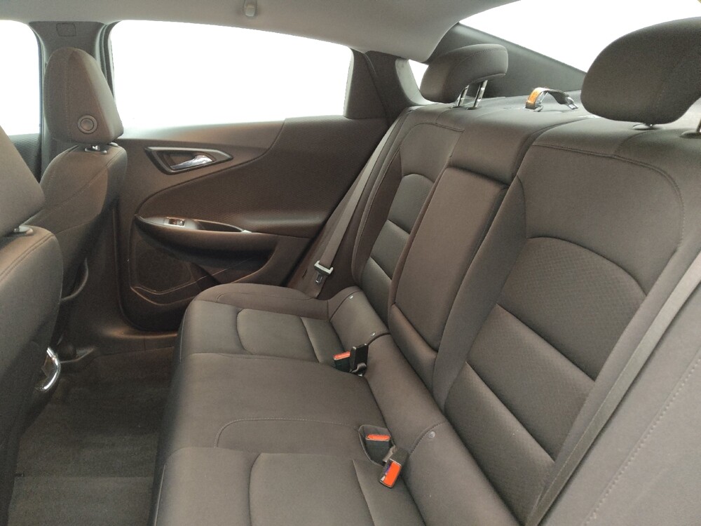 2024 Chevrolet Malibu in Springfield, MO 65807 - 18103139 18