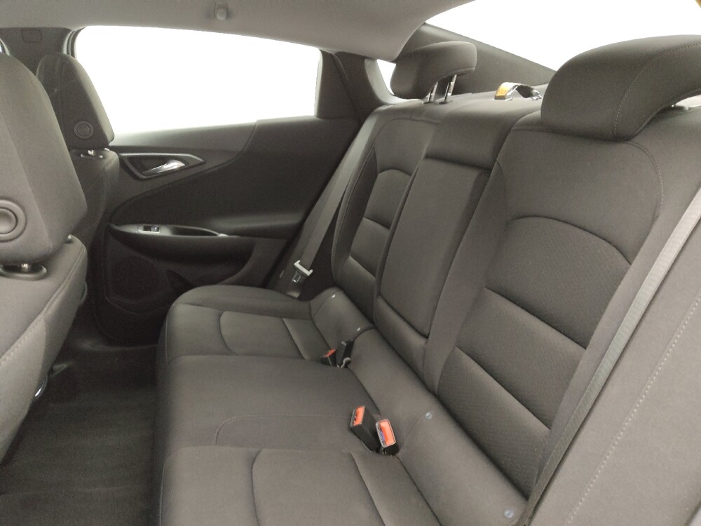 2024 Chevrolet Malibu in Springfield, MO 65807 - 18103140 18