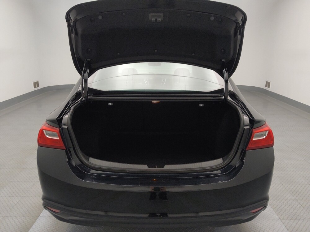 2024 Chevrolet Malibu in Lakewood, CO 80215 - 18103149 29