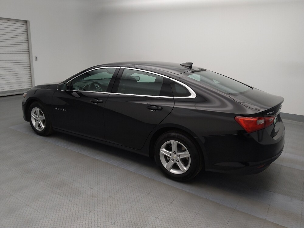 2024 Chevrolet Malibu in Lakewood, CO 80215 - 18103149 3