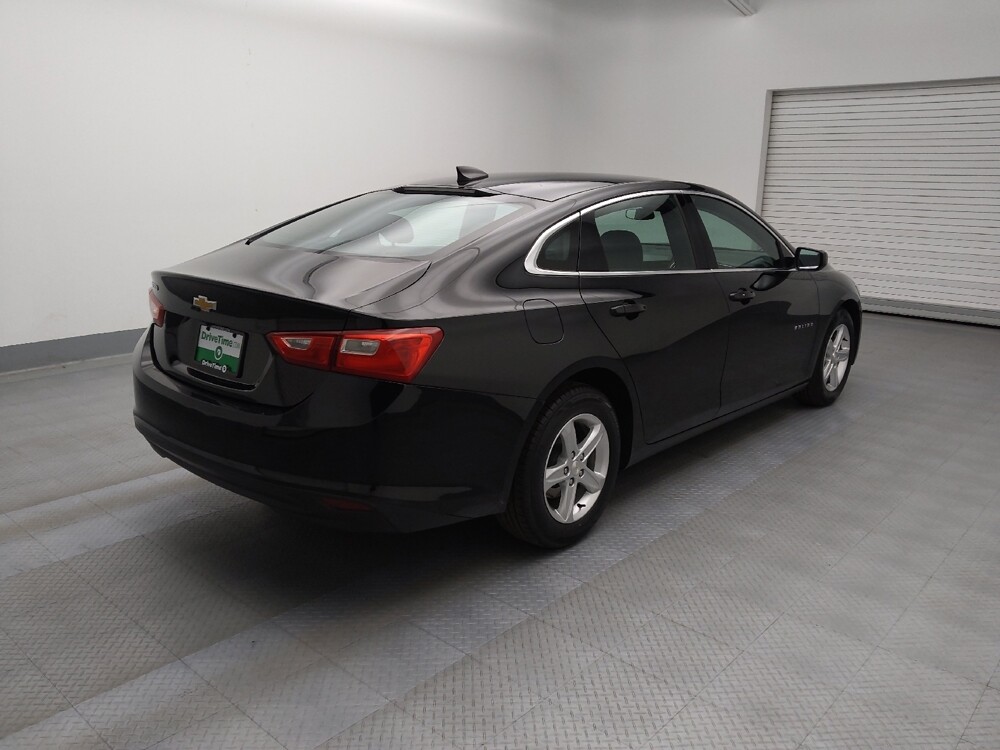 2024 Chevrolet Malibu in Lakewood, CO 80215 - 18103149 9