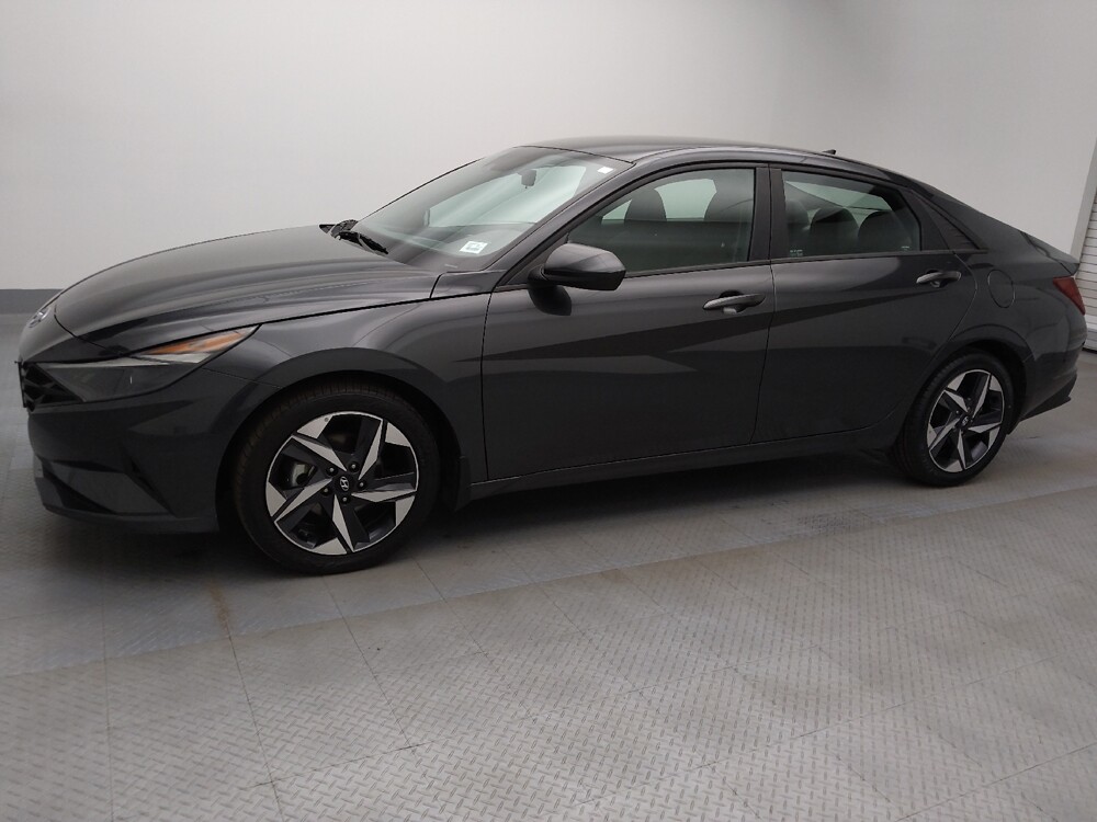 2023 Hyundai Elantra in Lakewood, CO 80215 - 18103152 2