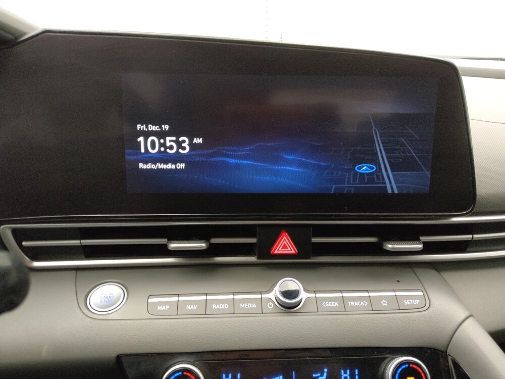 2023 Hyundai Elantra in Lakewood, CO 80215 - 18103152 25