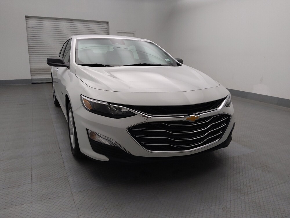 2024 Chevrolet Malibu in Lakewood, CO 80215 - 18103156 14