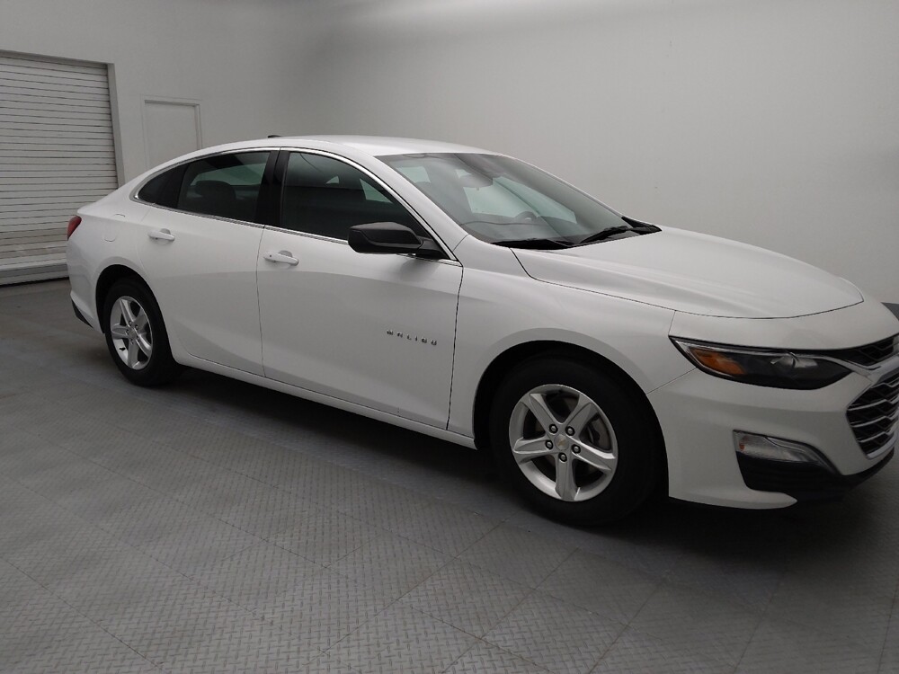 2024 Chevrolet Malibu in Lakewood, CO 80215 - 18103156 11