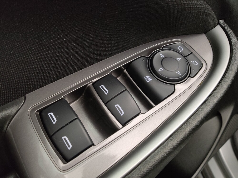 2024 Chevrolet Malibu in Lakewood, CO 80215 - 18103160 27