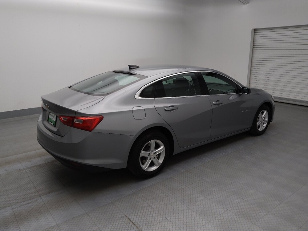 2024 Chevrolet Malibu in Lakewood, CO 80215 - 18103160 10