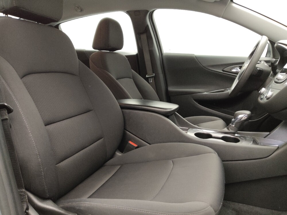 2024 Chevrolet Malibu in Lakewood, CO 80215 - 18103161 21