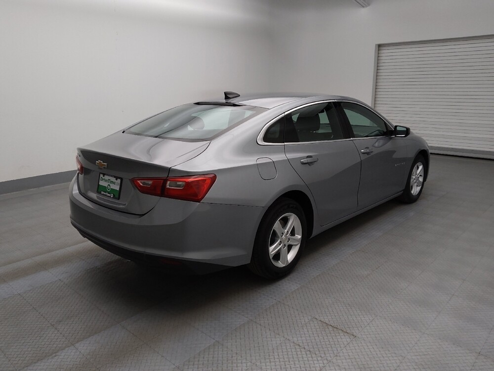 2024 Chevrolet Malibu in Lakewood, CO 80215 - 18103161 9