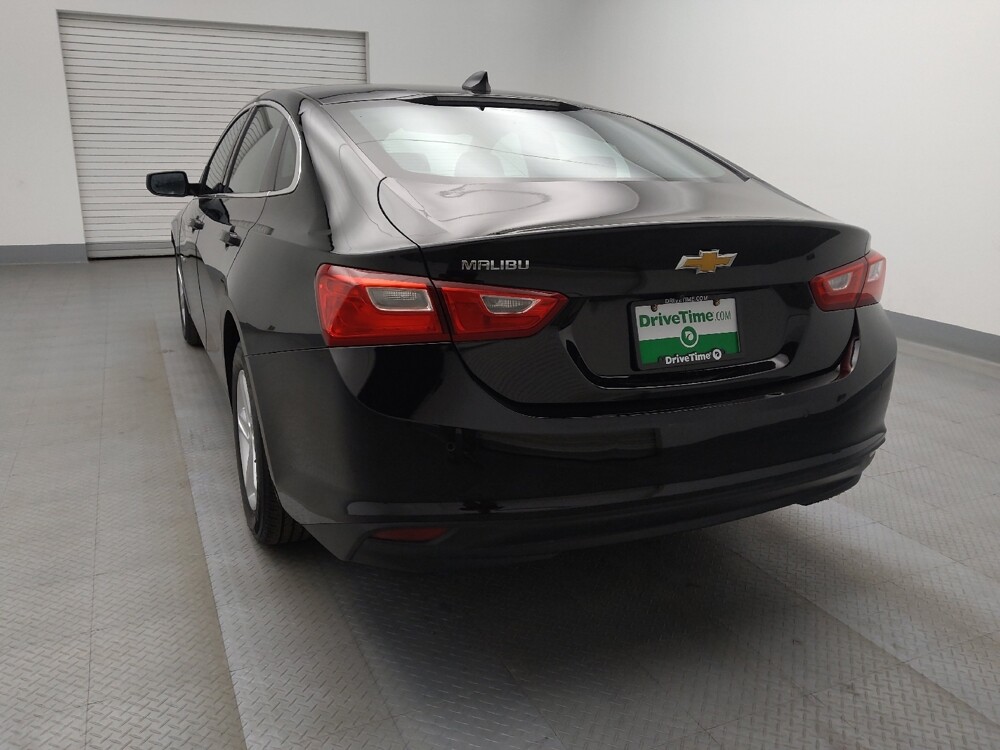 2024 Chevrolet Malibu in Lakewood, CO 80215 - 18103163 6