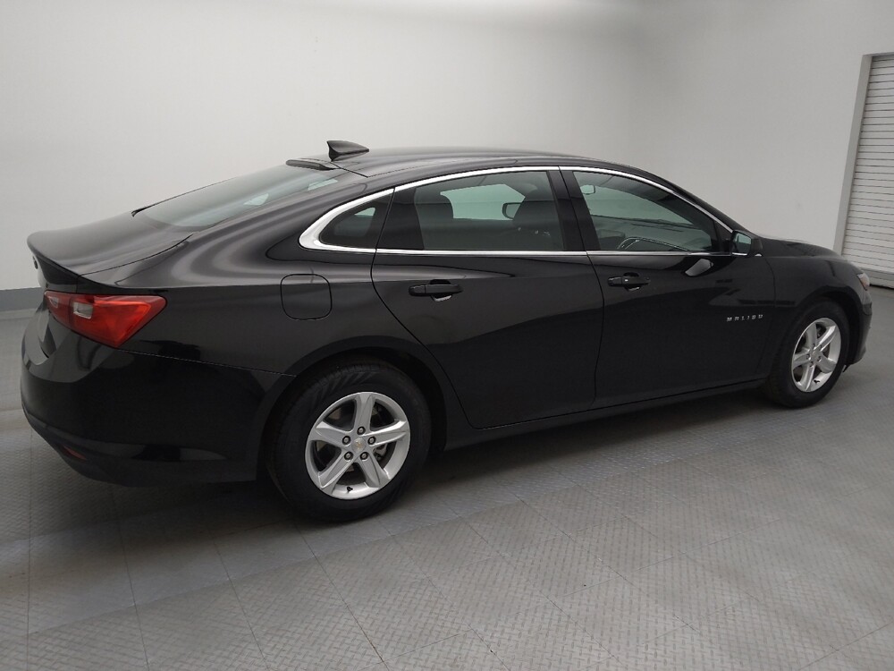 2024 Chevrolet Malibu in Lakewood, CO 80215 - 18103164 10