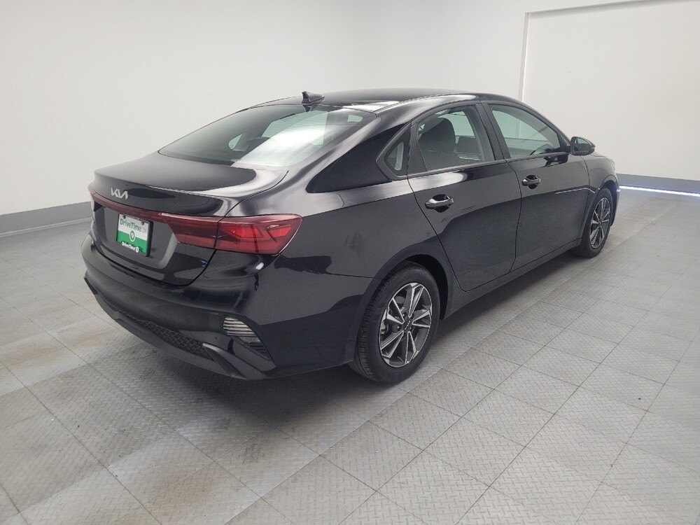 2024 Kia Forte in Memphis, TN 38115 - 18103184 9