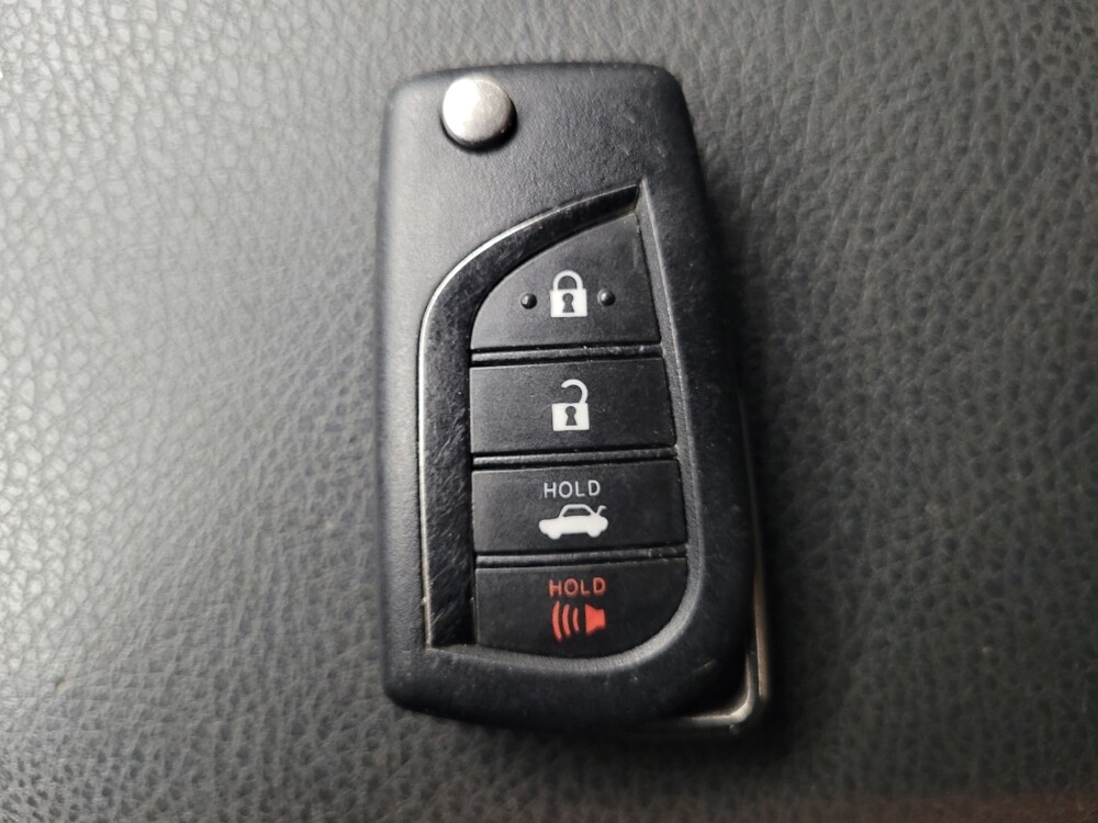 2023 Toyota Camry in Madison, TN 37115 - 18103187 32