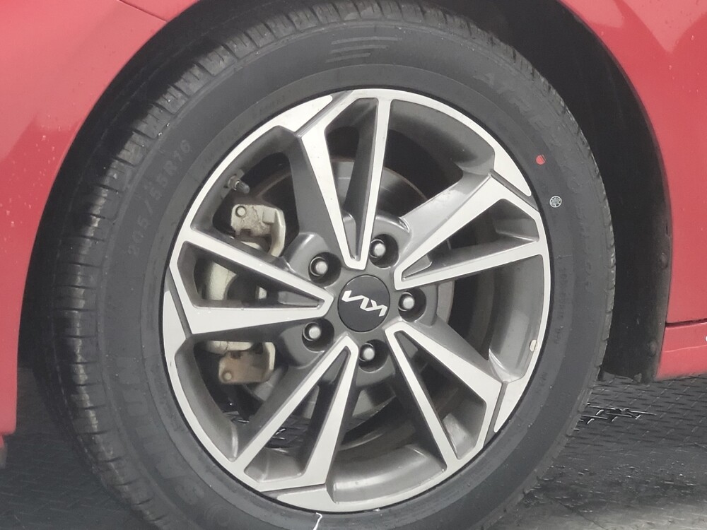 2023 Kia Forte in Madison, TN 37115 - 18103195 31