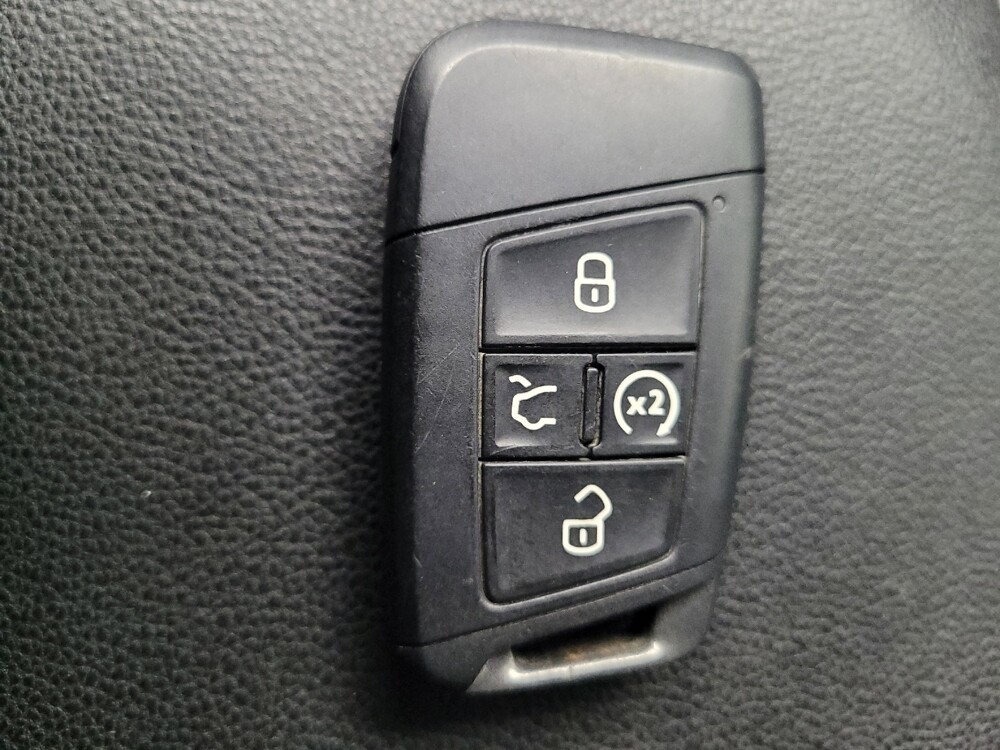 2024 Volkswagen Jetta in Memphis, TN 38128 - 18103204 32