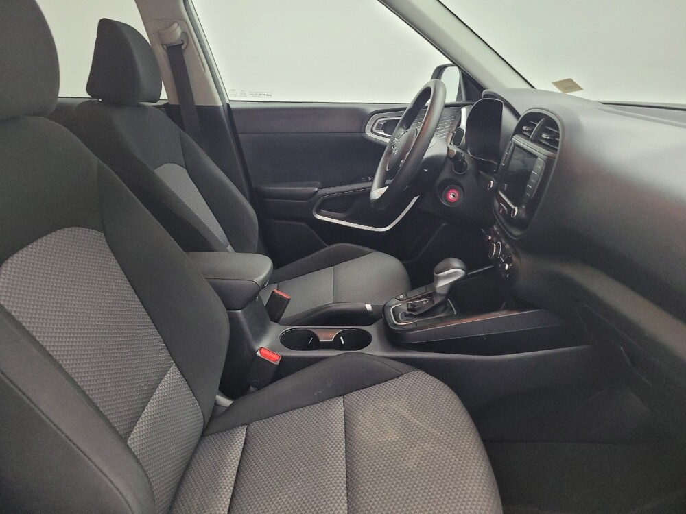 2023 Kia Soul in Memphis, TN 38128 - 18103205 21