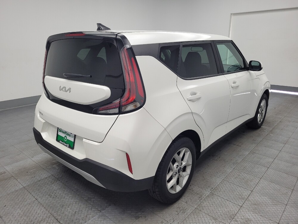 2023 Kia Soul in Memphis, TN 38128 - 18103205 9