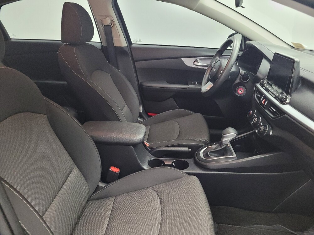 2024 Kia Forte in Madison, TN 37115 - 18103214 21
