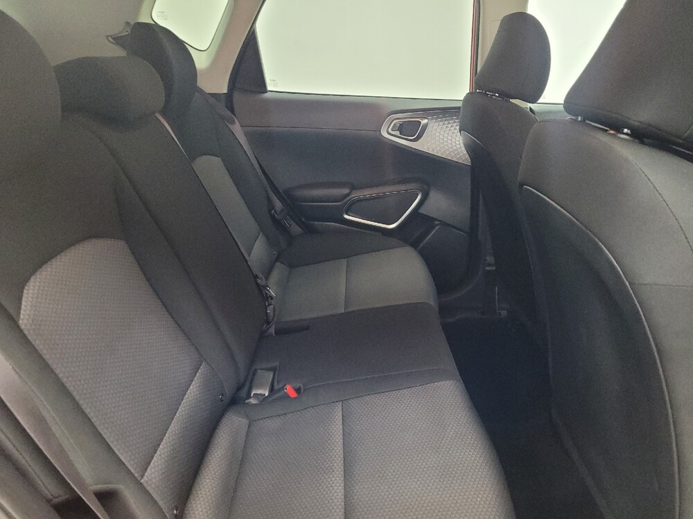 2023 Kia Soul in Memphis, TN 38115 - 18103215 19
