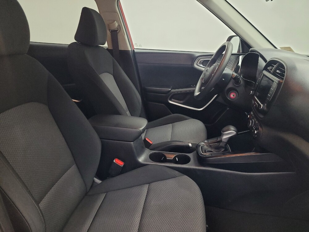 2023 Kia Soul in Memphis, TN 38115 - 18103215 21