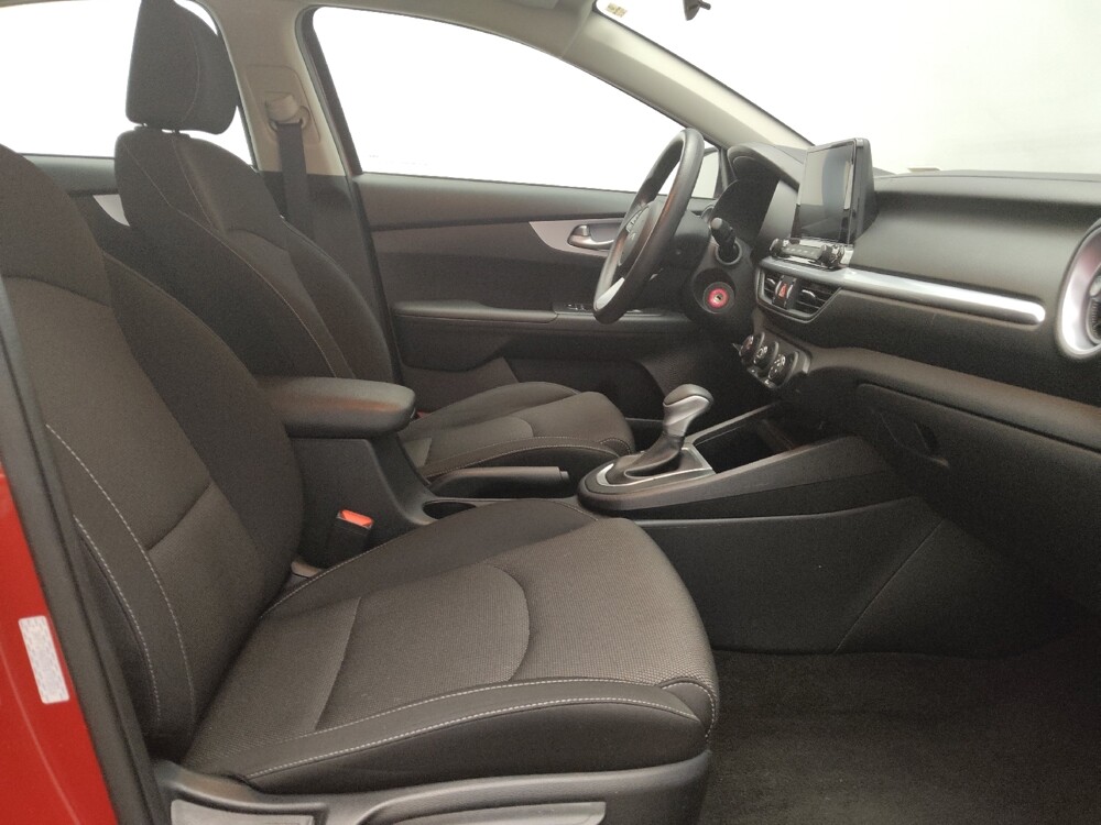 2024 Kia Forte in Fort Worth, TX 76116 - 18103251 21