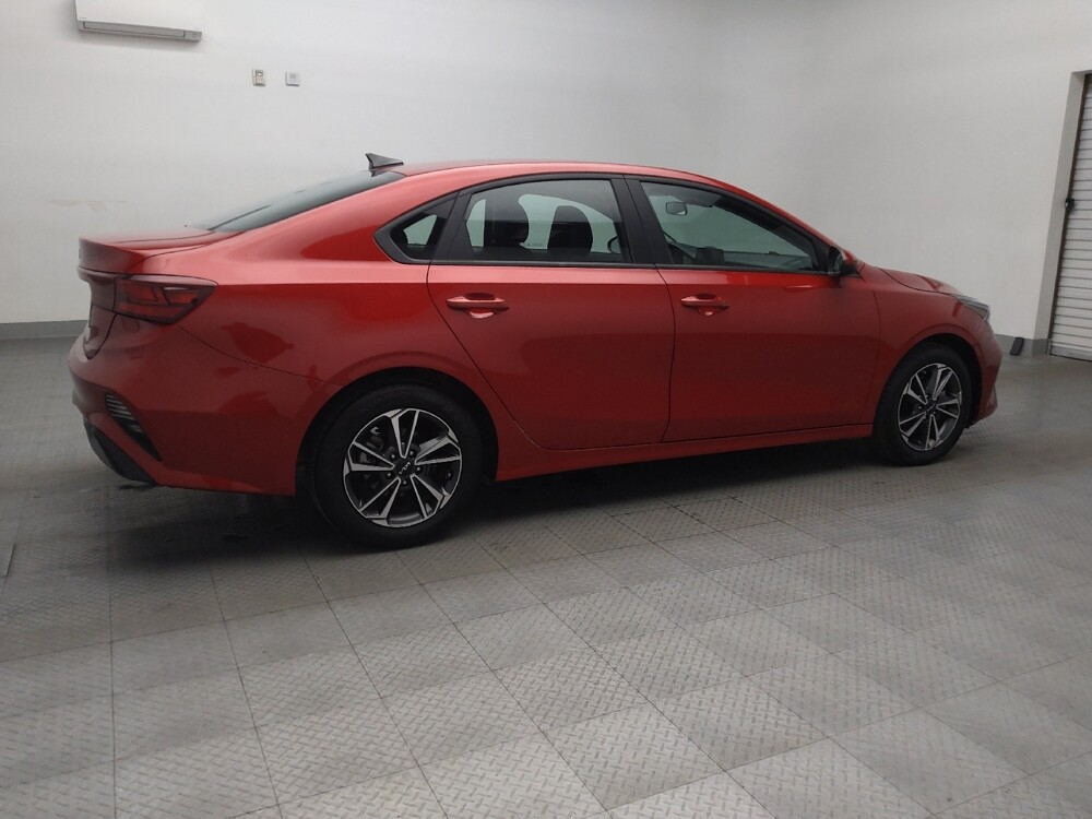 2024 Kia Forte in Fort Worth, TX 76116 - 18103251 10