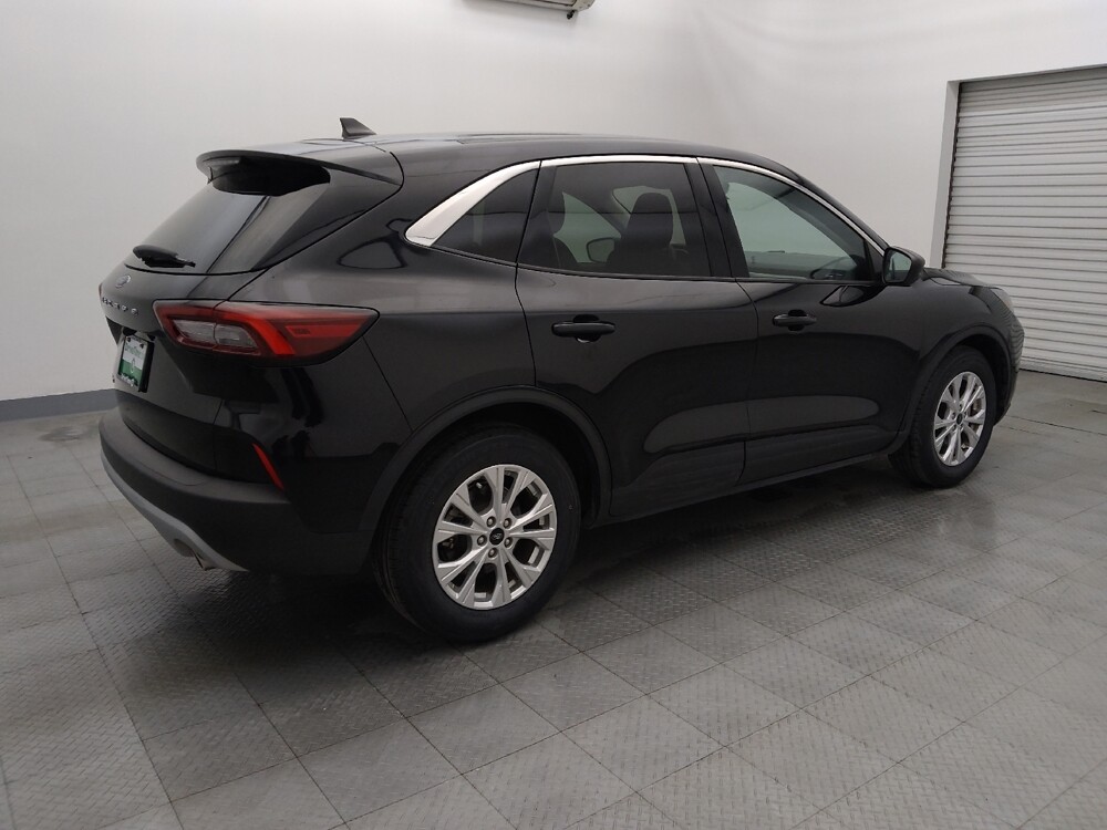 2024 Ford Escape in Houston, TX 77074 - 18103261 10