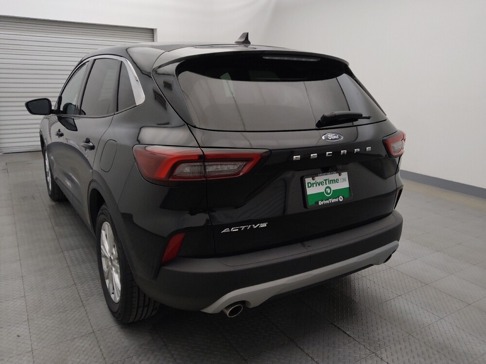 2024 Ford Escape in Houston, TX 77074 - 18103261 6