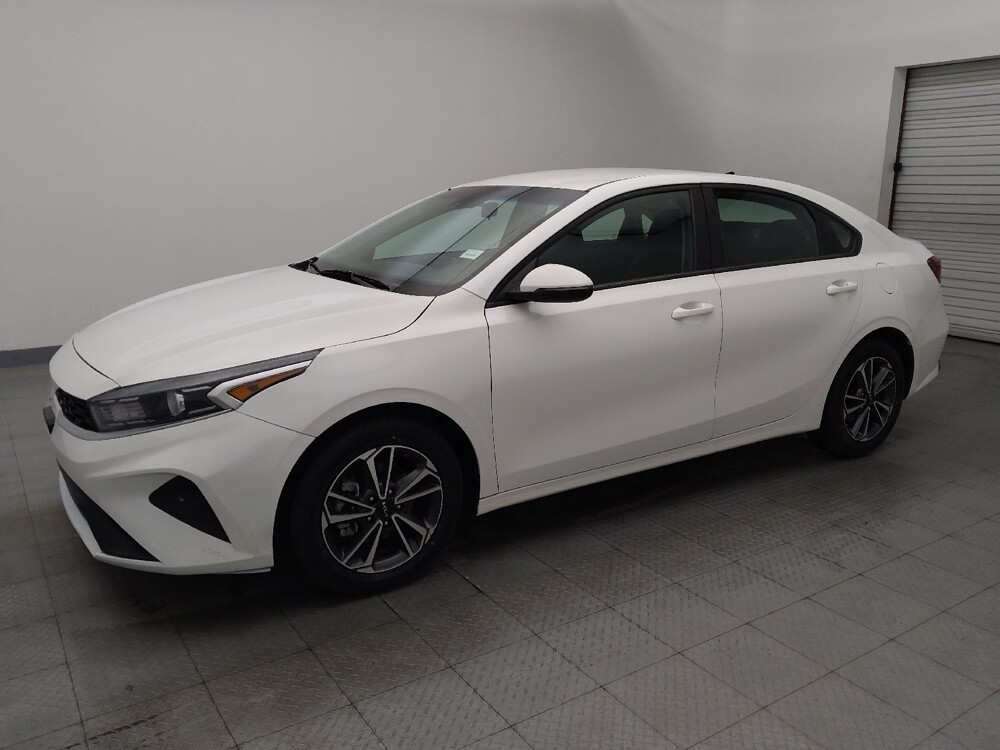 2024 Kia Forte in Houston, TX 77034 - 18103262 2