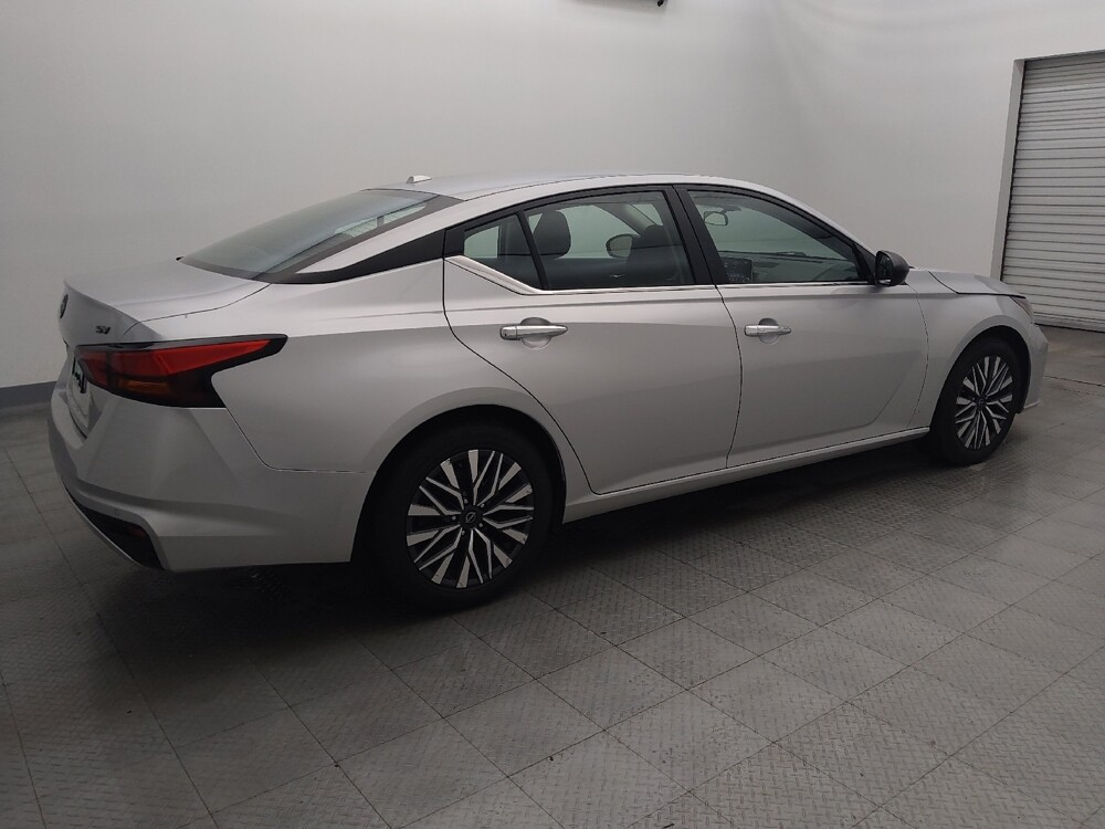 2024 Nissan Altima in Houston, TX 77034 - 18103265 10